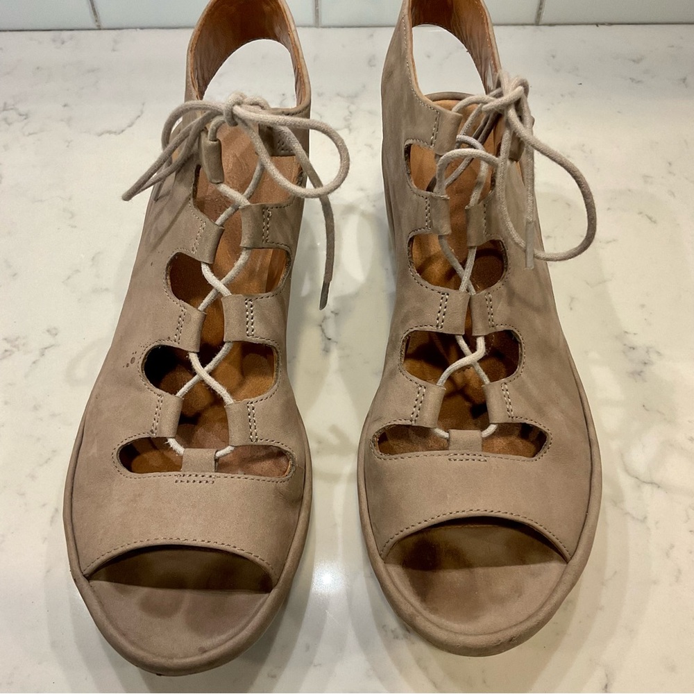 Clarks Artisan Wedges